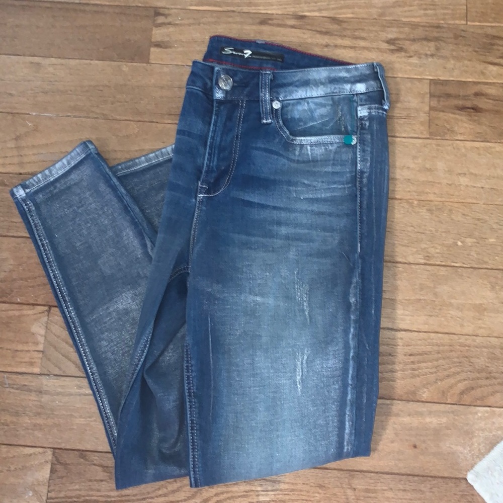 Seven 7 brand jeans. LIKE NEW!! Womens 6